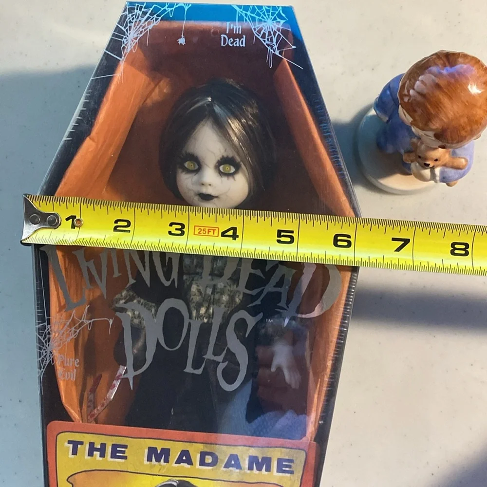 Living Dead Dolls The Madame